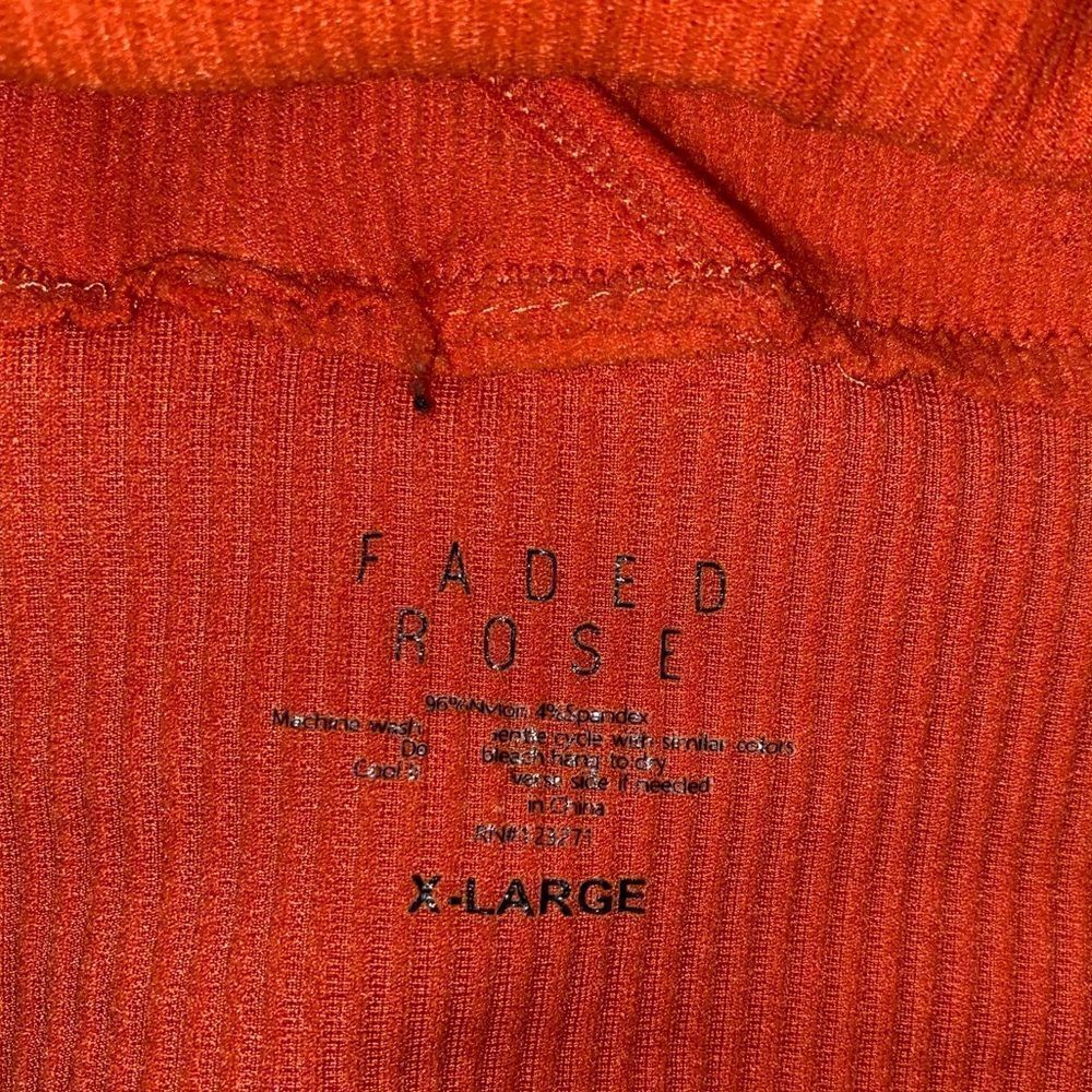 Faded Rose Ribbed Bralette Size XL - Picture 2 of 2